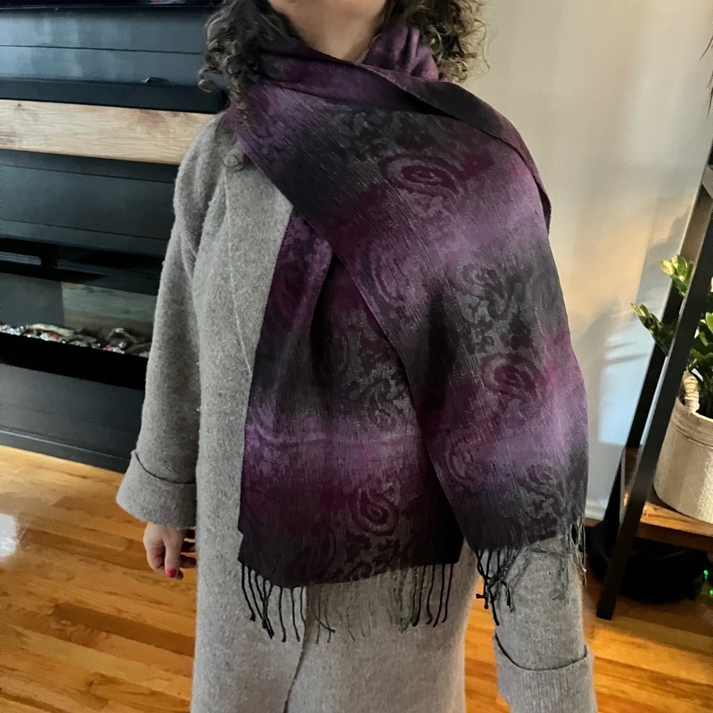 STEVE MADDEN Purple Mid Weight Ombre Paisley Muffler Scarf - Picture 2 of 7